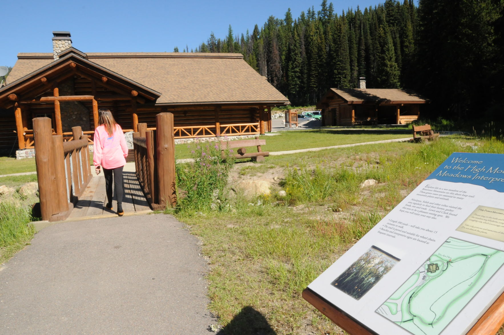 Lolo Pass Vistors Center